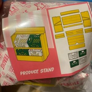 Miniverse produce stand